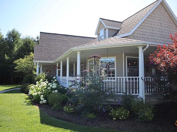 2nd image of 5980 Deer Trail Dr
