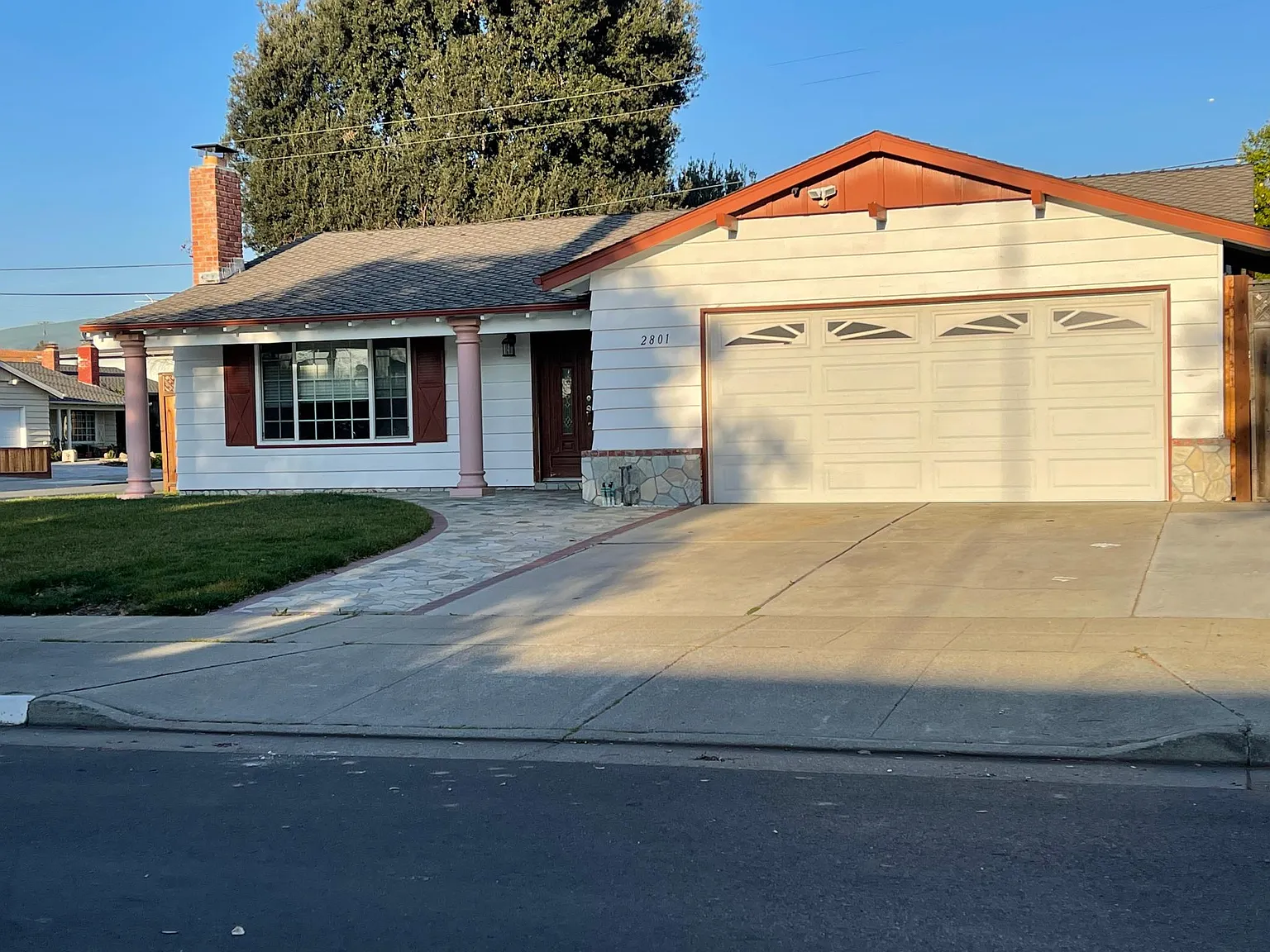 4 bed, 1477 sqft, $4,500 — Photo 1