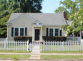 109 Haynsworth St, Sumter, SC 29150