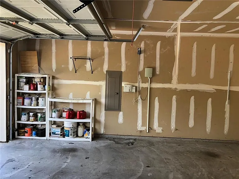 2521 Allegro Ln — Photo 18