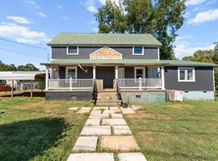 3 Baptist St, Pelzer, SC 29669