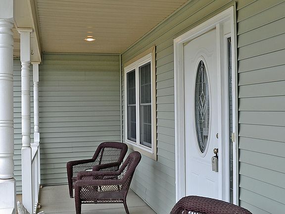 4th image of 2106 Arrow Leaf Ln