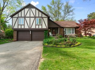 8003 Barbour Manor Dr, Louisville, KY