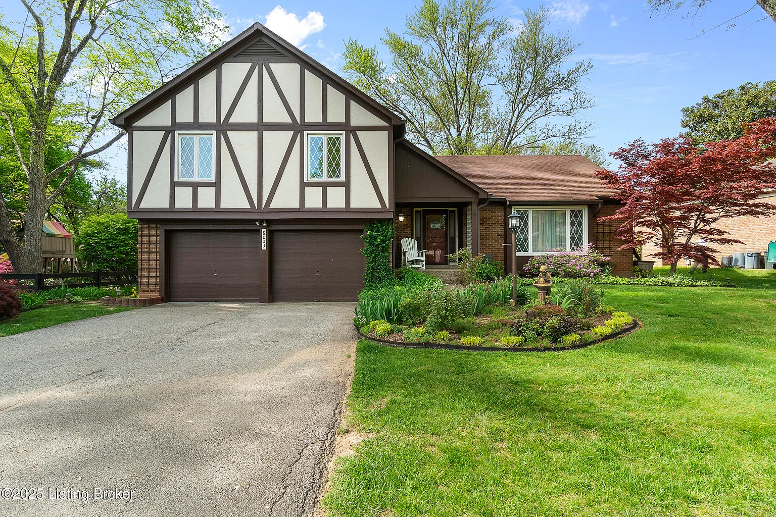 8003 Barbour Manor Dr photo 1