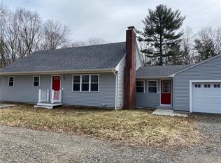 262 Weaver Hill Rd, West Greenwich, RI 02817