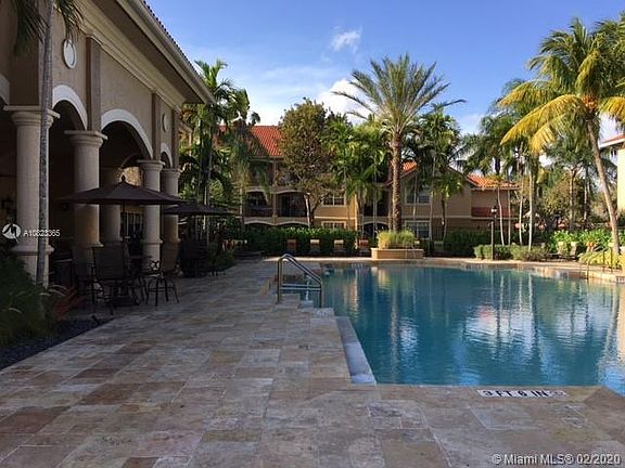 4th image of 131 SW 117th Ave #8101