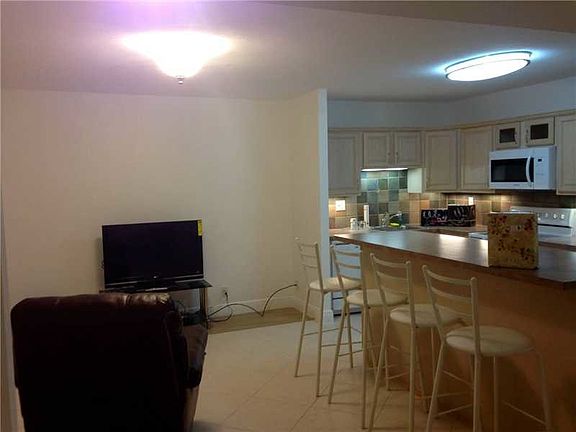 3rd image of 20441 NE 30th Ave #2229