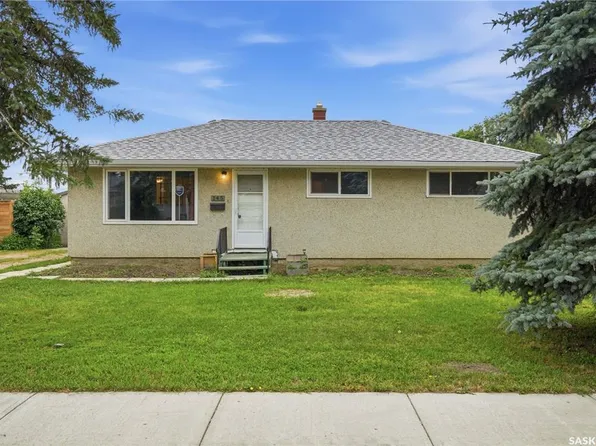 145 Ellison CRESCENT, Regina, SK S4R 4V6
