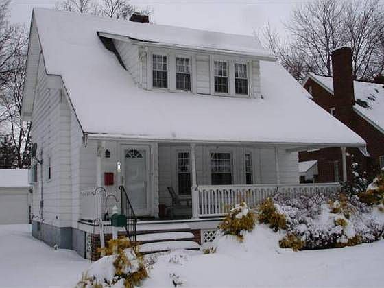 2nd image of 410 E 270th St