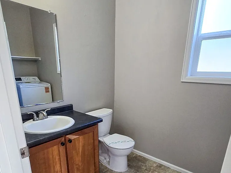 1150-1180 Jacobs Dr — Photo 9