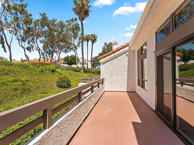 Spacious and private patio