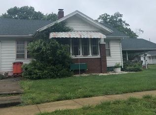 329 N 2nd St, Vandalia, IL 62471