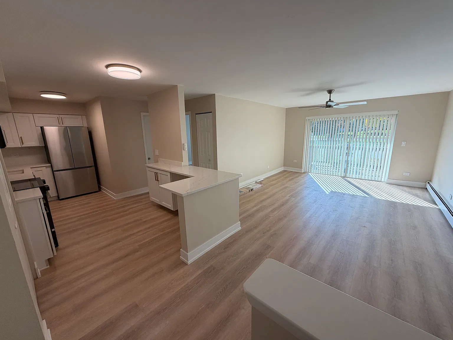 1 bed, 750 sqft, $1,700 — Photo 4