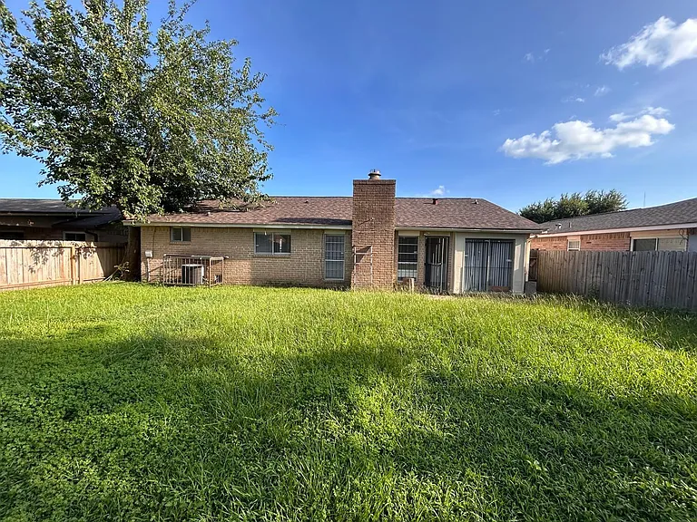 6514 Summer Ridge Dr — Photo 17