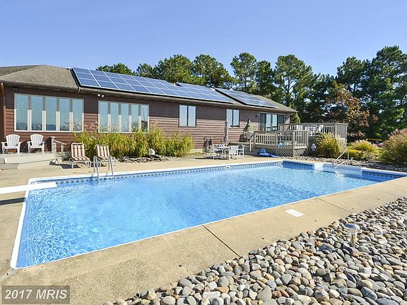5th image of 103 Prospect Bay Dr W