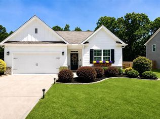121 Lost Creek Blvd, Dallas, GA 30132