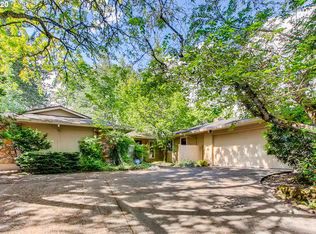 2475 SW 112th Pl, Portland, OR 97225