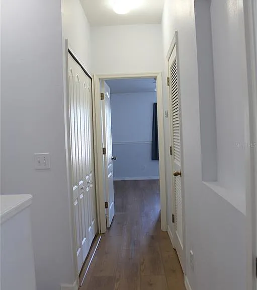 16320 Swan View Cir — Photo 23