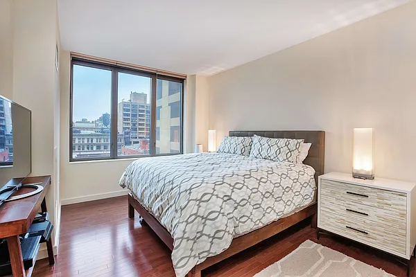 Rented by New York Residence | media 9