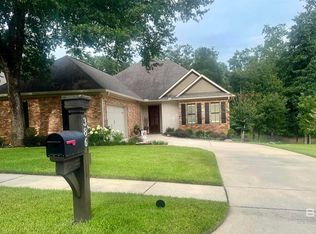 386 Dover St, Fairhope, AL 36532