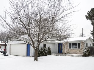 211 E Saint Andrews Rd, Midland, MI 48642