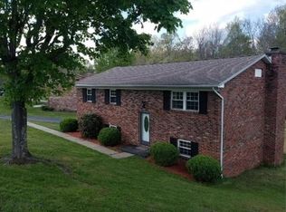 574 Old Eccles Rd, Beckley, WV 25801