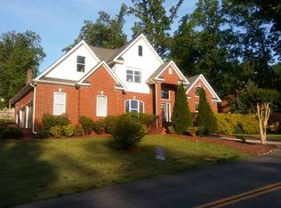 604 Lenna Ln, Dalton, GA 30720