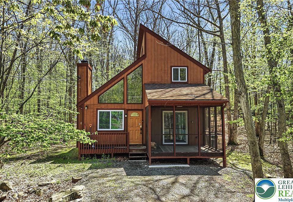 1st image of 3303 Greenbriar Dr