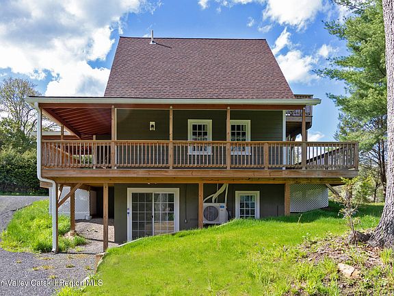 3rd image of 3974 Atwood Road