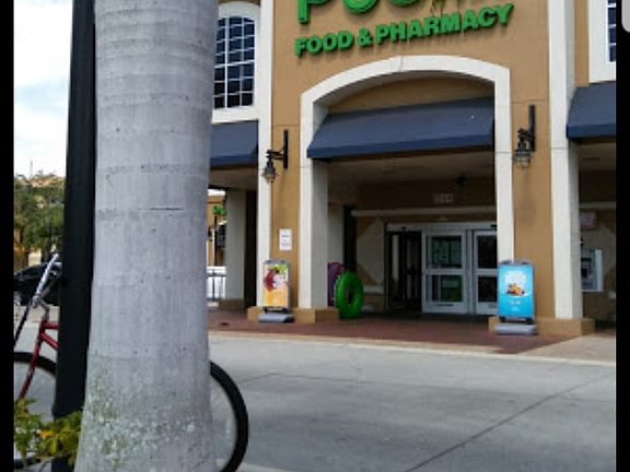 3rd image of 1064 N Tamiami Trl