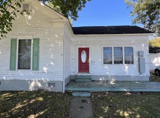 841 Florida St, Milton, WV 25541