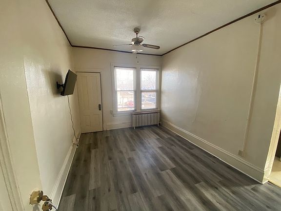 2nd image of 618 5th St SE #6