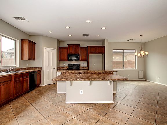 2nd image of 4947 E Austin Ln