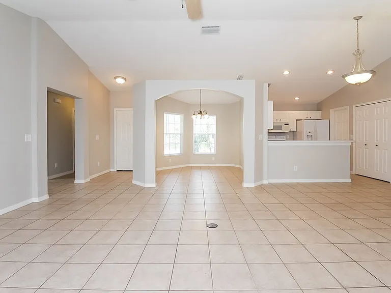 4213 Berkeley Dr — Photo 3