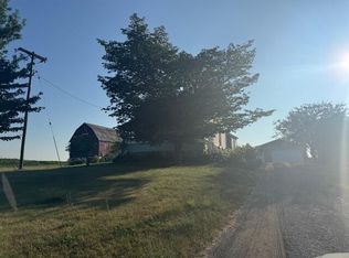 19507 40th Ave, Conklin, MI 49403