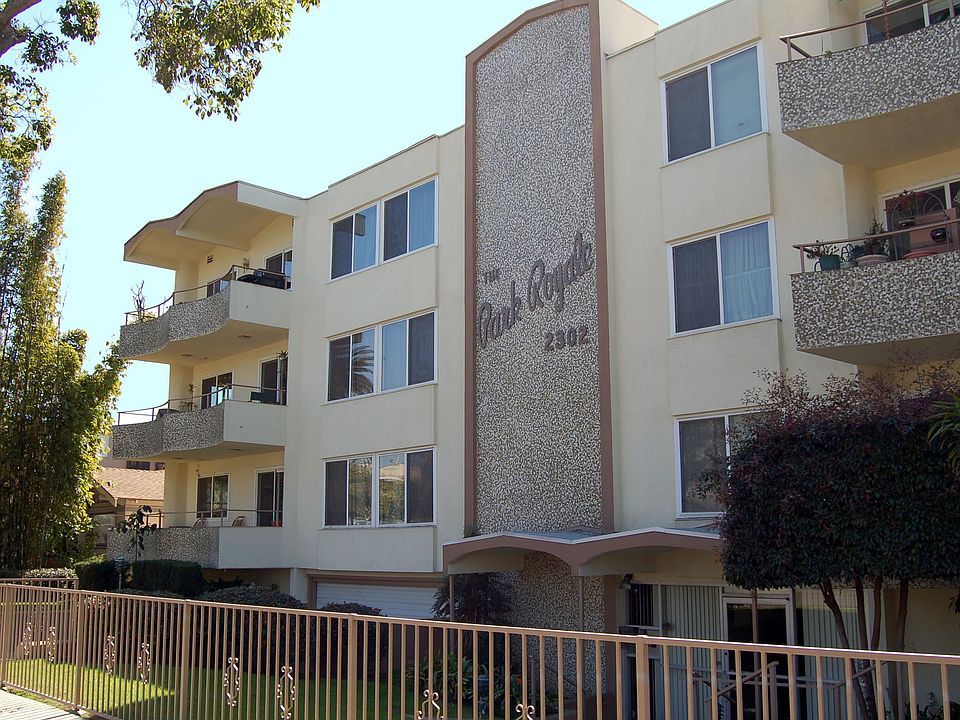 2302 E. 2nd Street