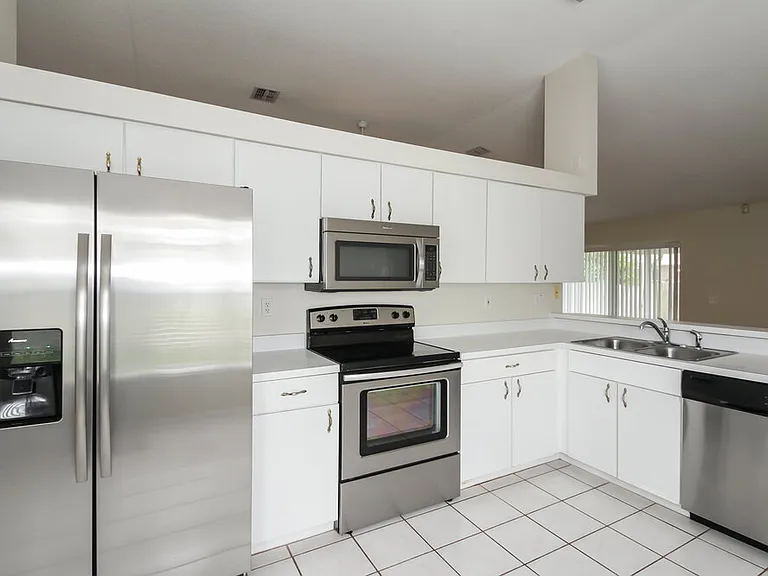 4814 11th Avenue Cir E — Photo 6