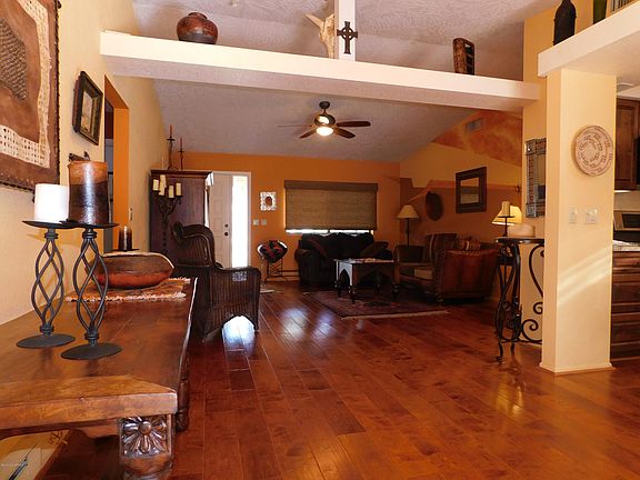 4th image of 10535 E Oak Creek Valley Dr