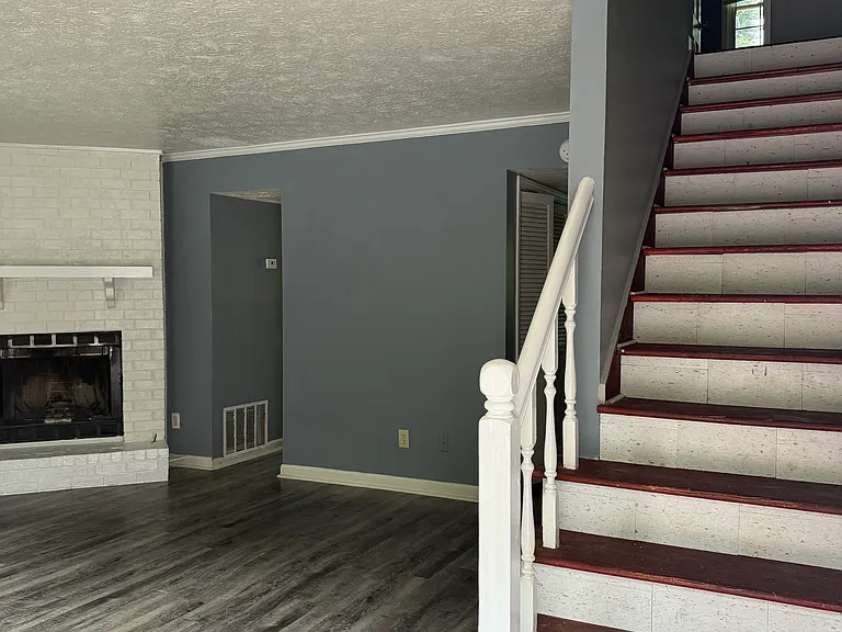 5566 Estates Ct — Photo 7