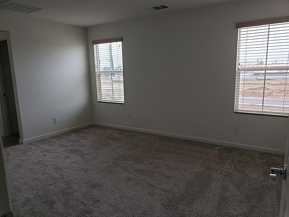 5th image of 24941 Aviation Ln