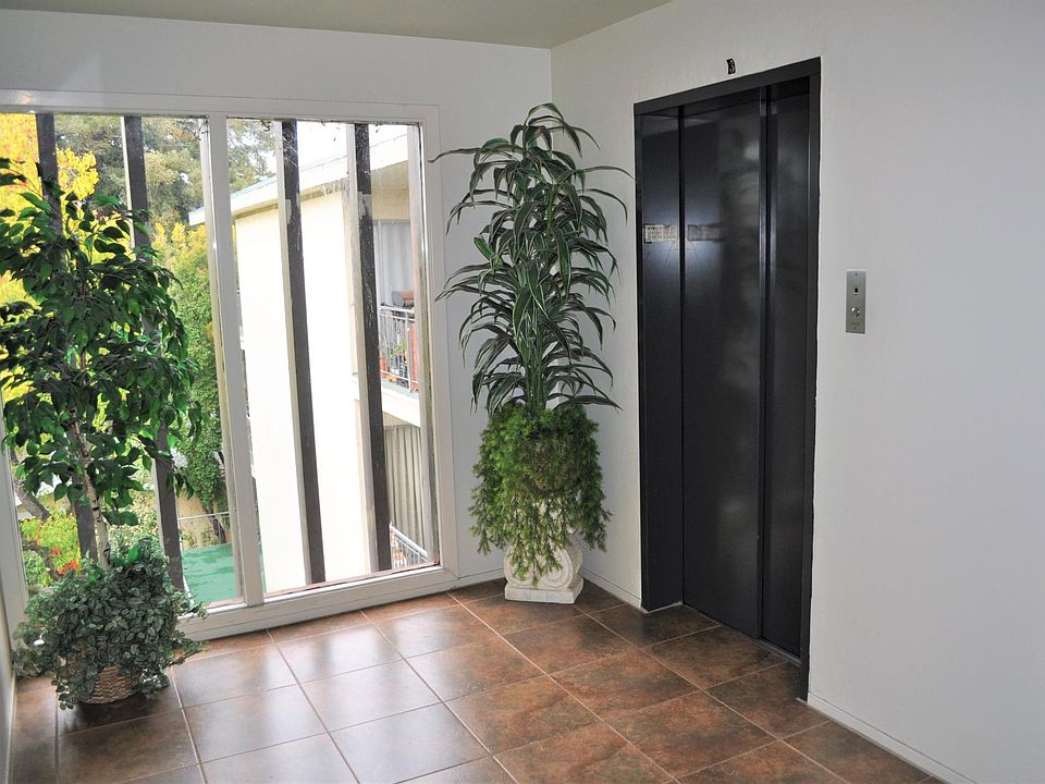1st image of 10 Birch St APT 301