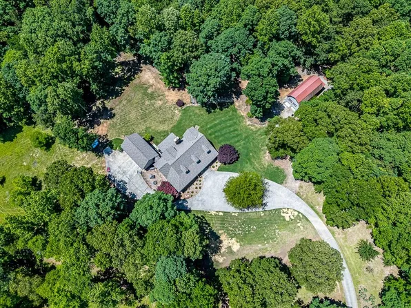 397 Thomas Rd, Dallas, GA 30132