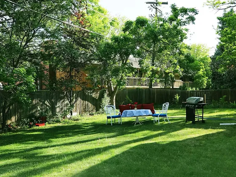 8786 E Girard Ave — Photo 11