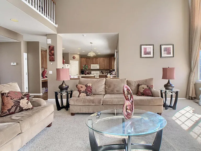20428 E Saratoga Pl — Photo 5