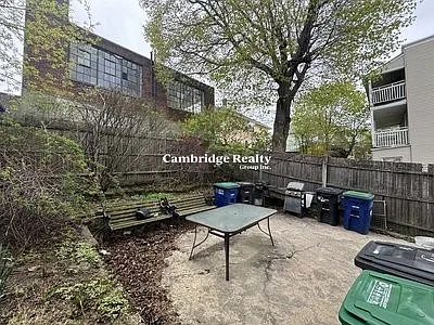 94 Heath St #1T — Photo 7