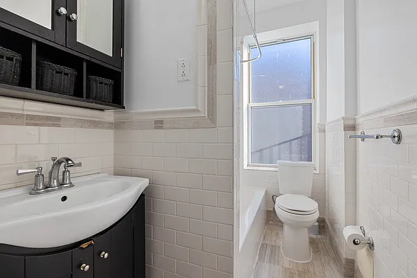 Rented by MNS | media 5