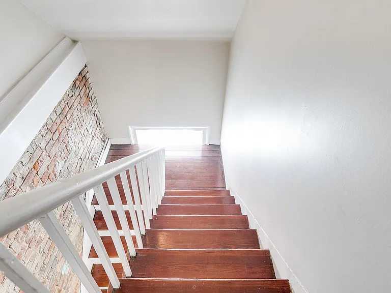 213 N 18th St #3 — Photo 16
