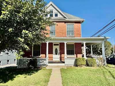 720 Pike St, Barrackville, WV, 26559