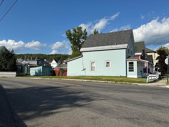 3rd image of 87 Pine Street