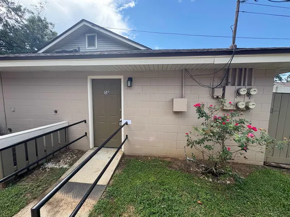 2241 W Pensacola St APT 58, Tallahassee, FL 32304